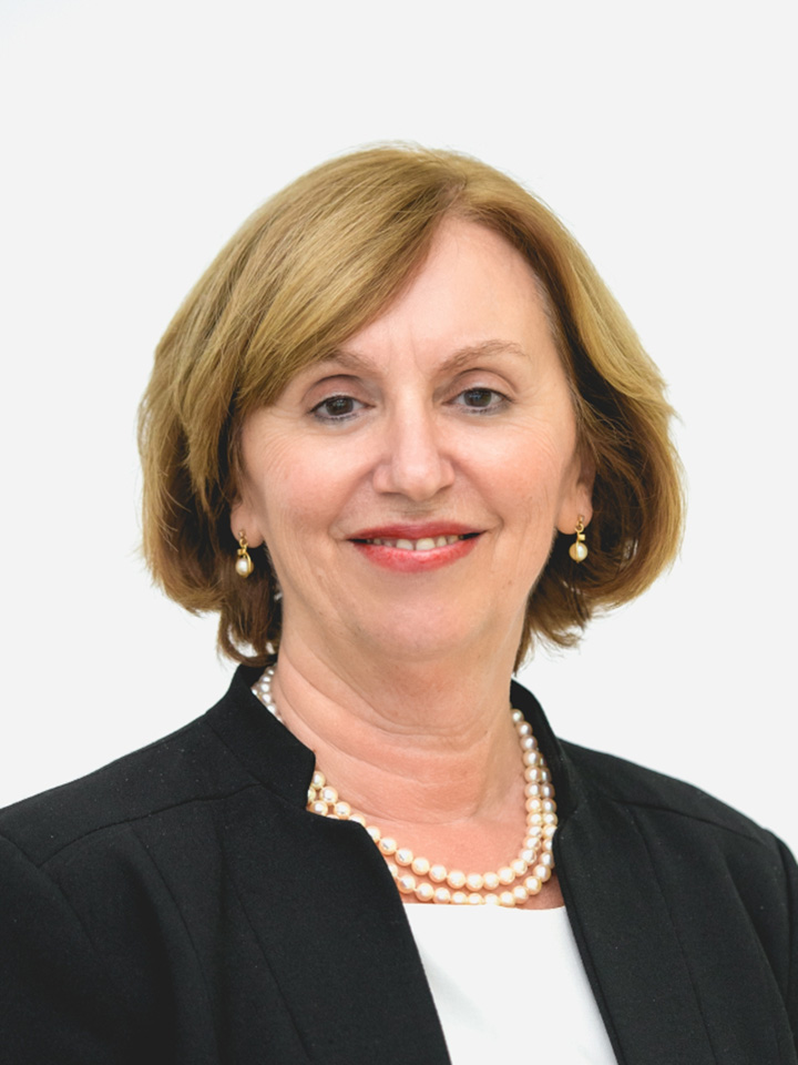 Professor Helena Cortez Pinto, UEG Representative